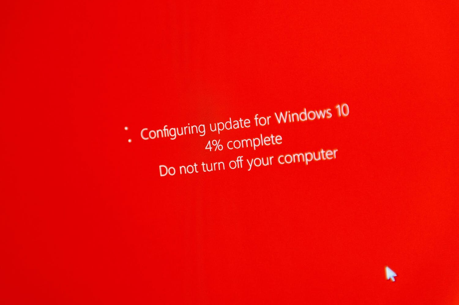 Windows 10 on päivitettävä. Windows 10 on päivitettävä.